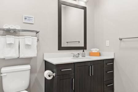 Paradise Cozysuites With Pool And Jacuzzi 11 Phoenix Ngoại thất bức ảnh