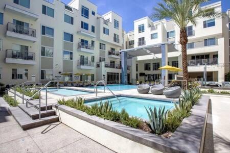 Paradise Cozysuites With Pool And Jacuzzi 11 Phoenix Ngoại thất bức ảnh