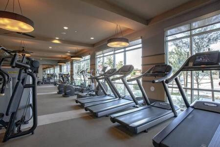 Paradise Cozysuites With Pool And Jacuzzi 11 Phoenix Ngoại thất bức ảnh